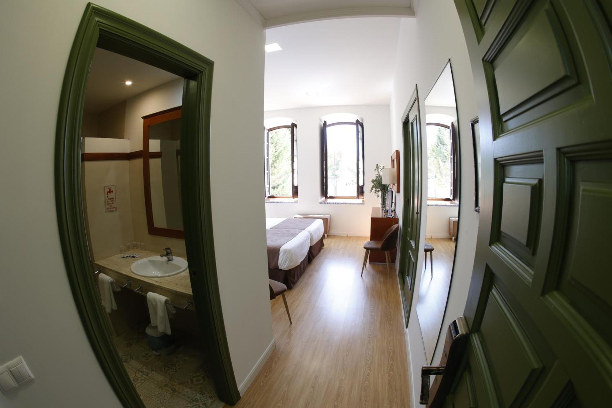 Hotel El Carmen قنطرة شنيل المظهر الخارجي الصورة